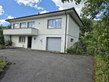 Villa mit 4.5 Zimmern im Stand
