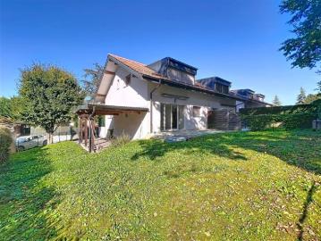 Villa mit Garten im Herzen von Chambésy