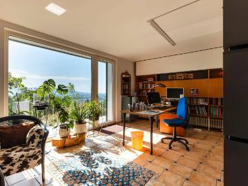 Villa mit Seeblick