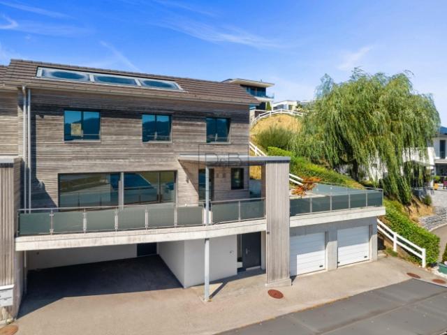 Villa mit Seeblick in Bry, ruhig und 15 Minuten von Bulle und Fribourg entfernt