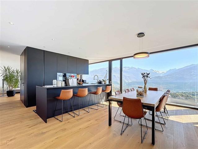 Villa mit Pool Panoramablick