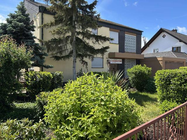 Villa mit viel Platz in ruhiger und zentraler Lage von Maxdorf zu vermieten