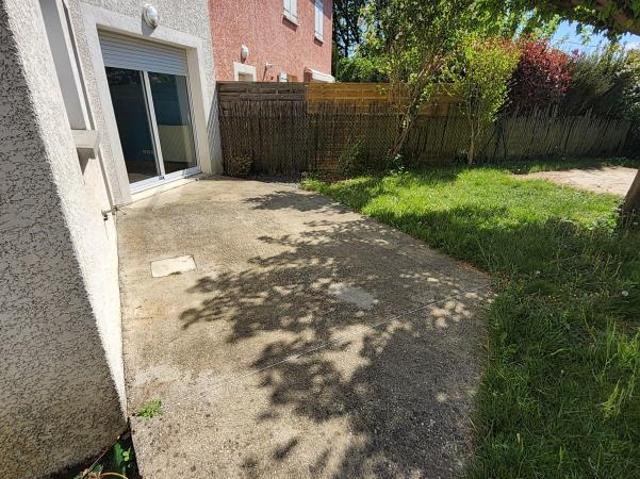 VILLA MITOYENNE SAINT DONAT SUR L'HERBASSE T4 91.80 M2