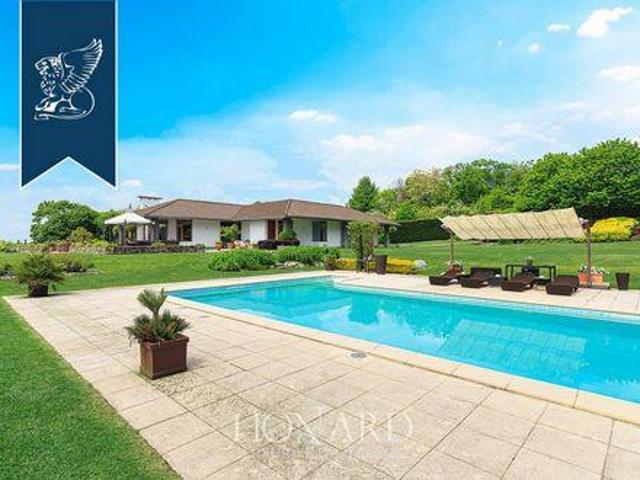 Villa Montano Lucino Como DS91536122