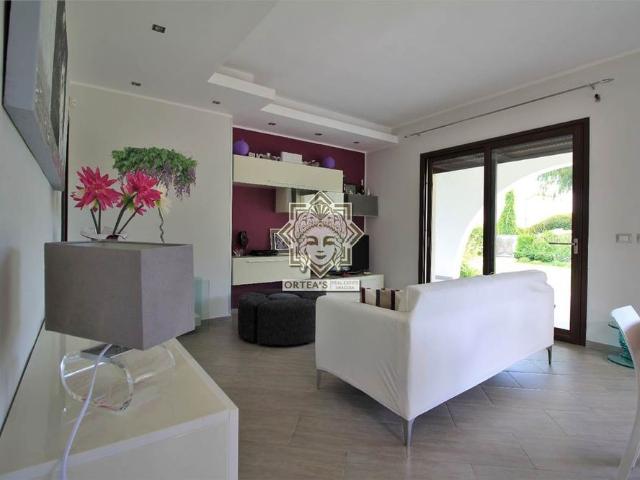 Villa moderna affitto