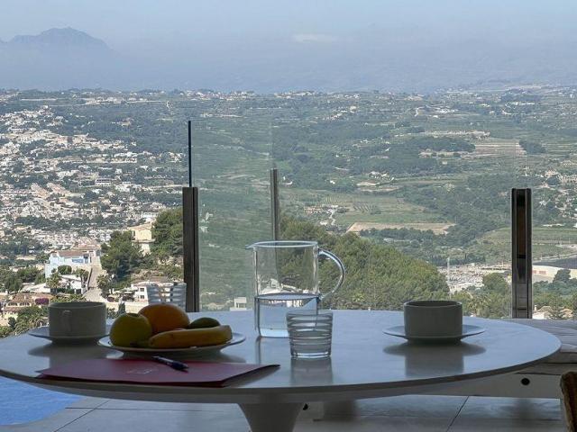 Villa moderna de obra nueva en venta en Cumbre del Sol.Con v. 282m² Benitachell