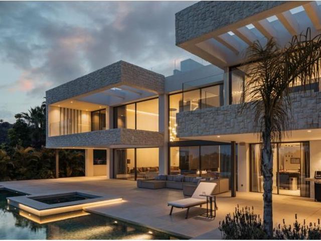Villa Moderna de Lujo en Venta en La Alquería