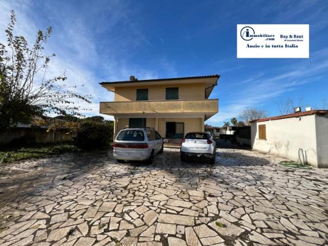 Villa moderna in vendita situata in zona Padiglione di Nettu. 220m² Nettuno