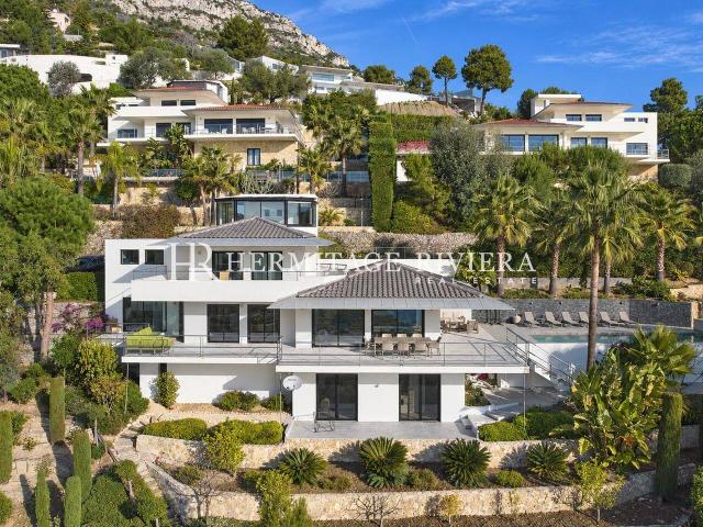 Villa moderne dans domaine sécurisé près de Monaco
