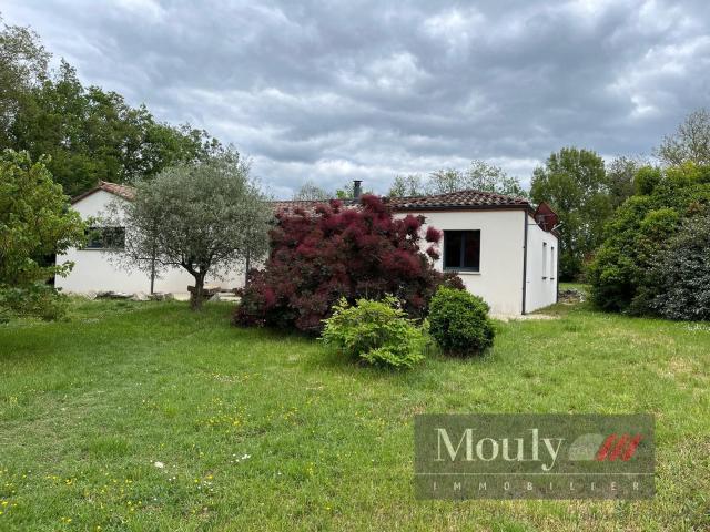Villa Moderne De Plain Pied Au Bout D'un Chemin Sur Un Terra. 139m² Laburgade