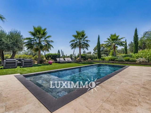 Villa Moderne 5Ch Domaine Fermé 252m² Valbonne