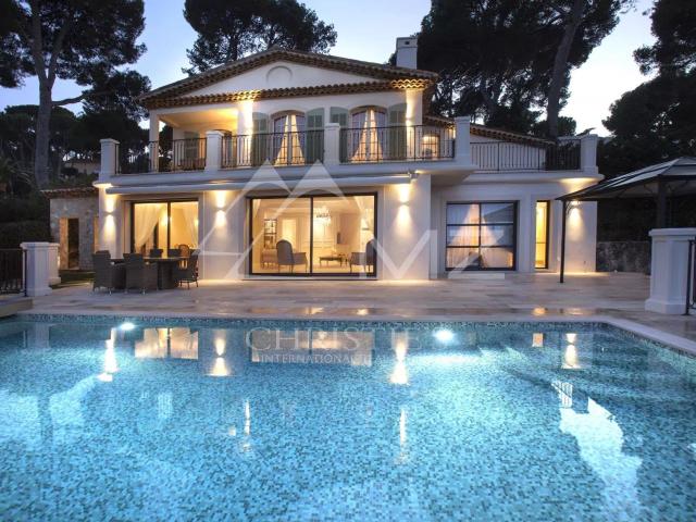 Villa Néo provençale vue mer panoramique 319m² Antibes