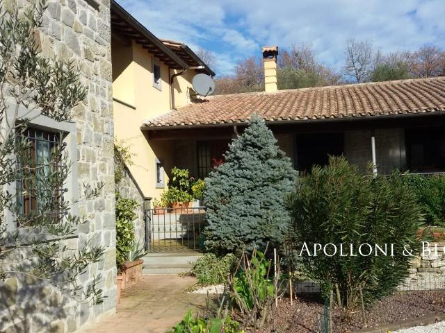 Villa nella Verde Umbria con pannelli solari Lisciano Nicc. 292m² Lisciano Niccone