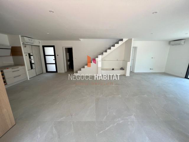 Villa neuve 145m2 non meublée avec piscine COURNONTERRAL