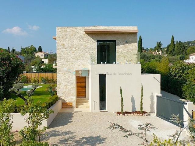 Villa neuve 155 m² Mougins avec piscine et frais de notaire. 155m² Mougins