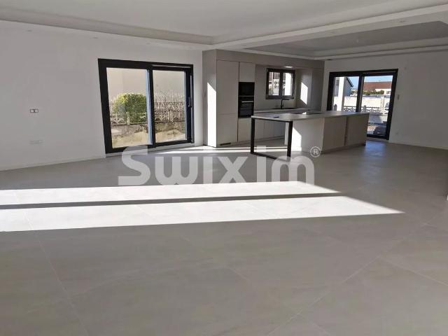 Villa Neuve aux portes de Dole 151m² Dole