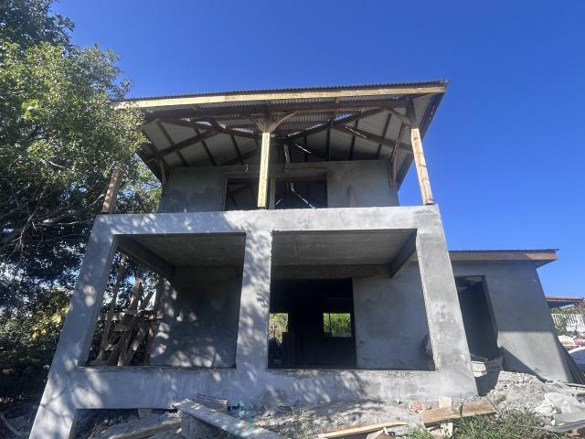 Villa neuve avec piscine idéale pour toute èvasion familliale bien équipée pour aussi reçevoir des amis
