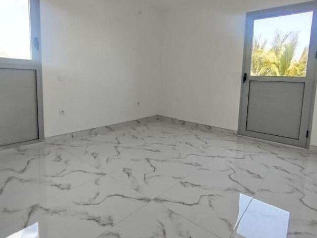 Villa neuve sur 3 niveaux Salines les Bains