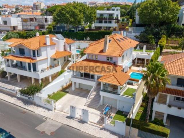 VILLA NO ESTORIL | 550 M² | 4 SUÍTES, PISCINA & CINEMA