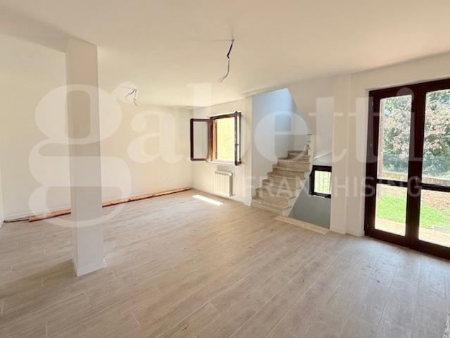 Villa nuova a Orte