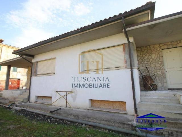 Villa nuova a Colle di Val d'Elsa