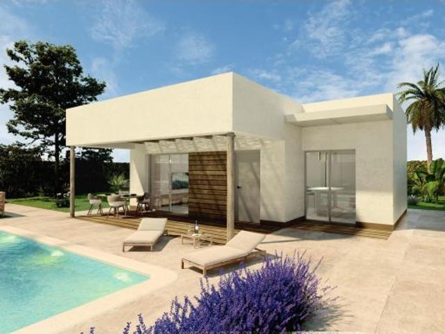 VILLA NUEVA – 3 DORMITORIOS – PISCINA PRIVADA – VISTAS DESPEJADAS