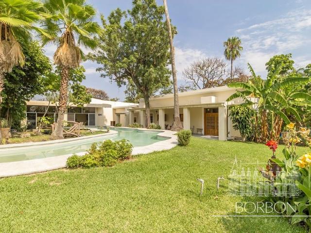 VILLA OASIS