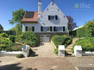 Villa op toplocatie met prachtige tuin
