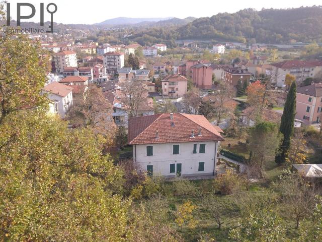 Villa Padronale in vendita a Carcare
