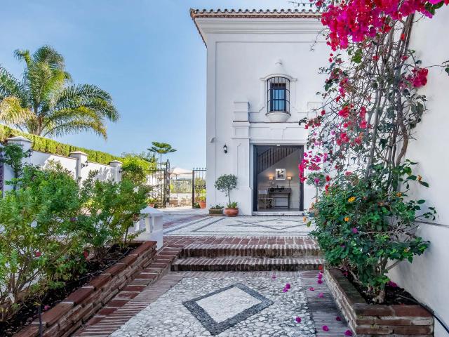 VILLA PEARL