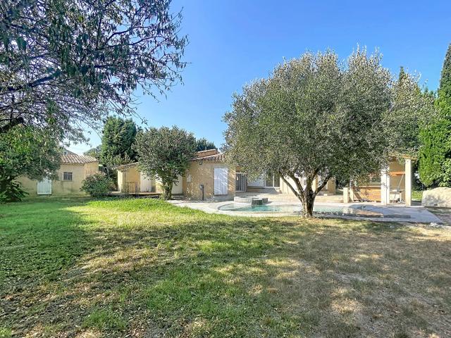Villa Pelissanne 5 pièce s 156 m2