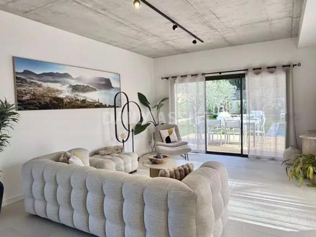 Villa • Peripherie
