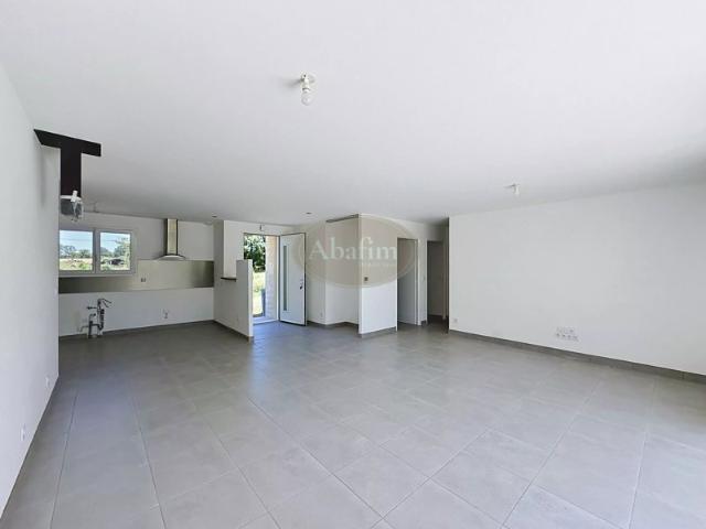 villa plain pied au calme