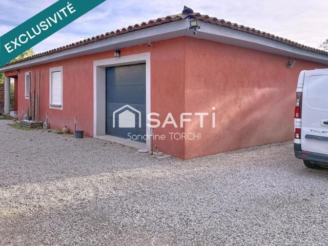 Villa plain pied de 132m² avec garage, sur 967m² de terrain à Draguignan 83300