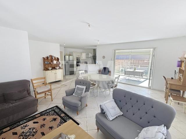 Villa p p de 102m² + veranda sur 375m² terrain