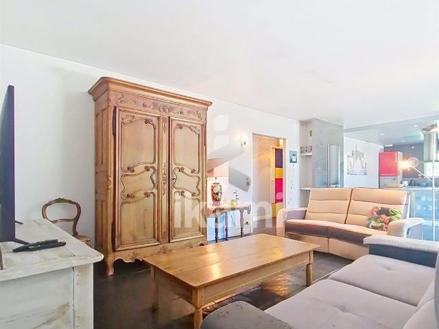 Villa plain pied Pact 3 chambres sur 984 m2 de terrain 148m² Pact