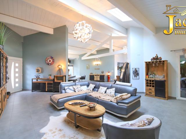 VILLA PLAIN PIED + PISCINE