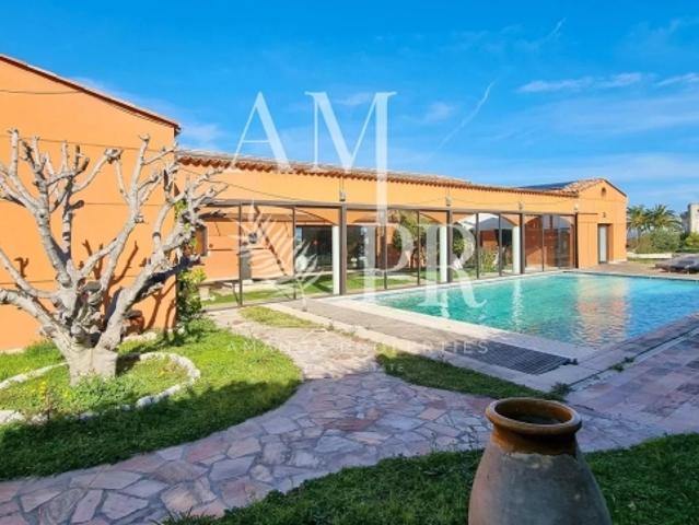 Villa plain pied Vue mer panoramique + Terrain constructible pour une seconde villa