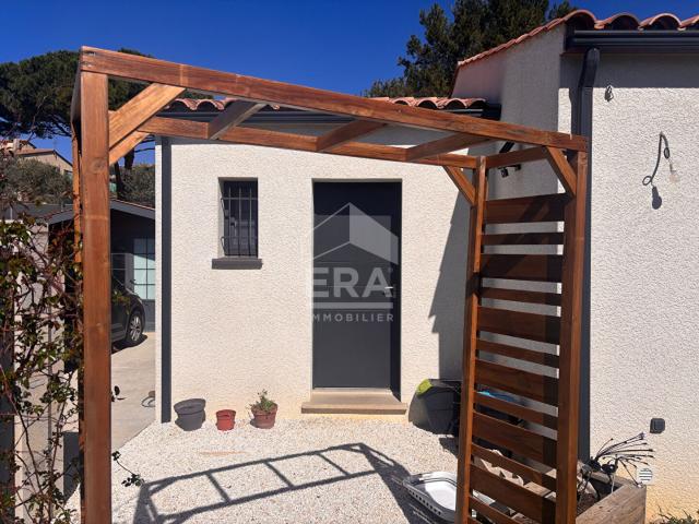 Villa plain pied 108,5 m2 4 chambres Terrain 706 m2 DPE A