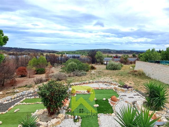 Villa plain pied 134 m2 Vue sur l’étang Terrain 1470 m2 134m² Bages