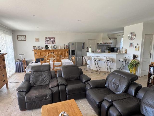 * VILLA PLAIN PIED 4 FACES AVEC PISCINE & VUE EXCEPTIONNELLE SUR LES CORBIÈRES *