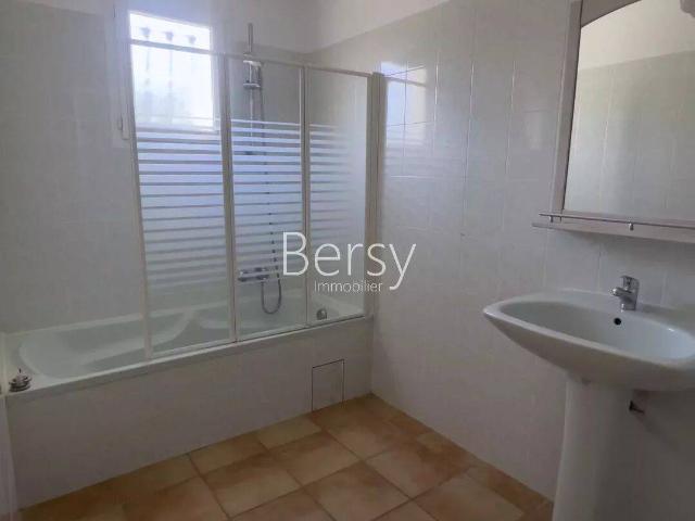 VILLA PLEIN PIED – JARDIN CLOS – GARAGE