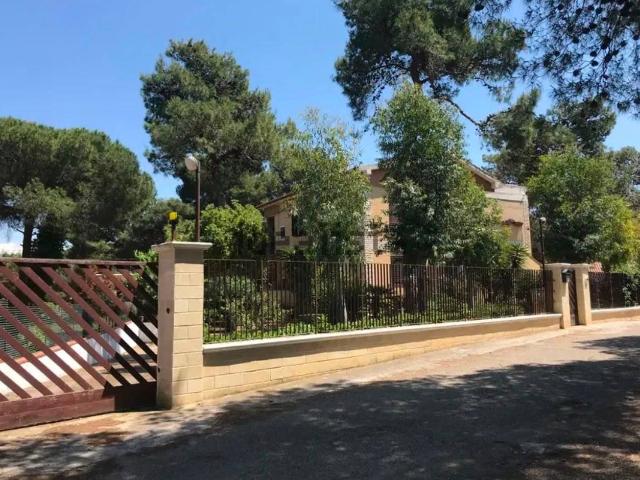 Villa plurifamiliare via Calata dell'Auriga 3, Tamburi Lido Azzurro, Taranto