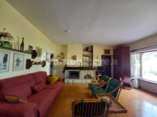 Villa plurifamiliare via dei Colli 29, Ronchi, Padenghe sul Garda