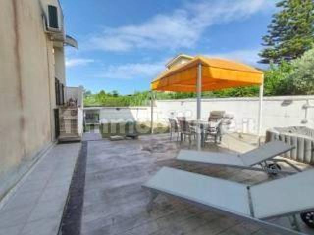 Villa plurifamiliare via Merope 65, Marechiaro, Anzio