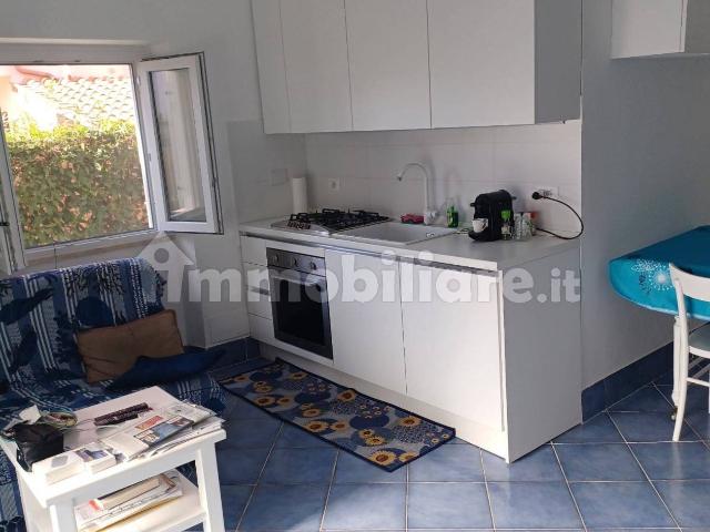 Villa plurifamiliare via Portorose 11, Fregene, Fiumicino