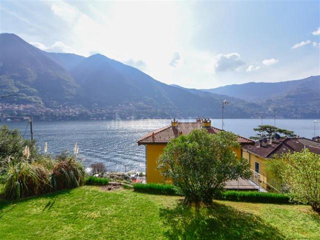 Villa Plurifamiliare di 400 mq a Laglio