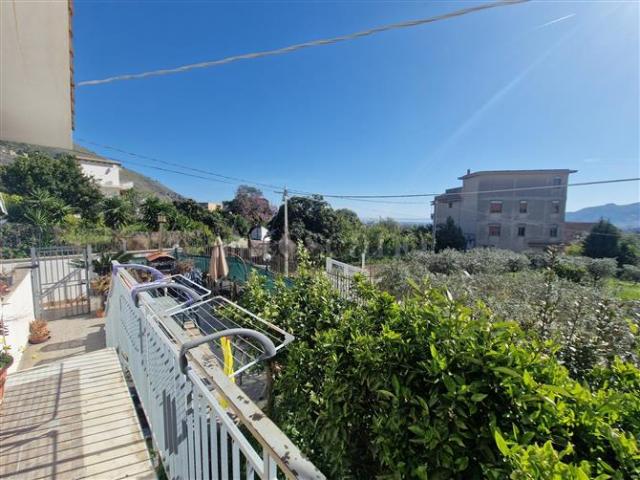 Villa Plurifamiliare di 120 mq a Centro Monreale