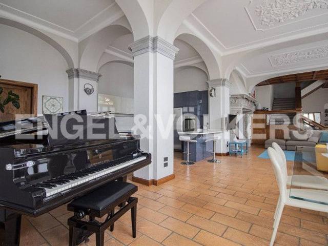 Villa plurifamiliare in vendita a Cassano Magnago