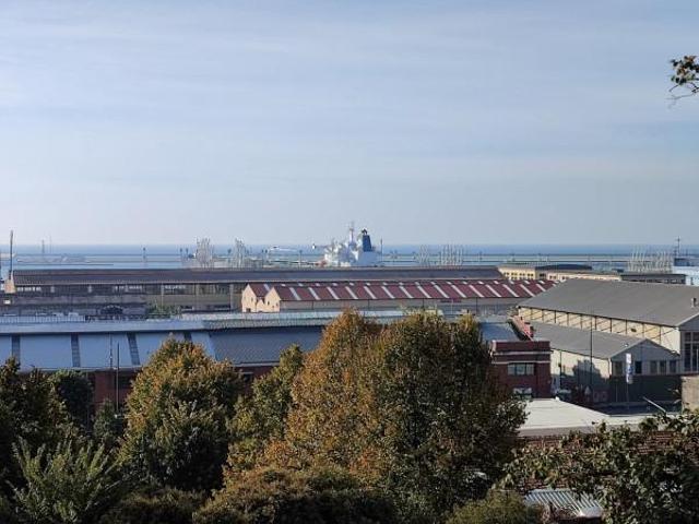 Villa plurifamiliare in vendita a Genova